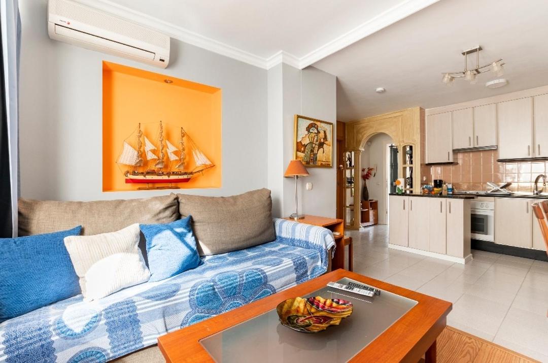Apartamento Oasis Τορρεμολίνος Εξωτερικό φωτογραφία