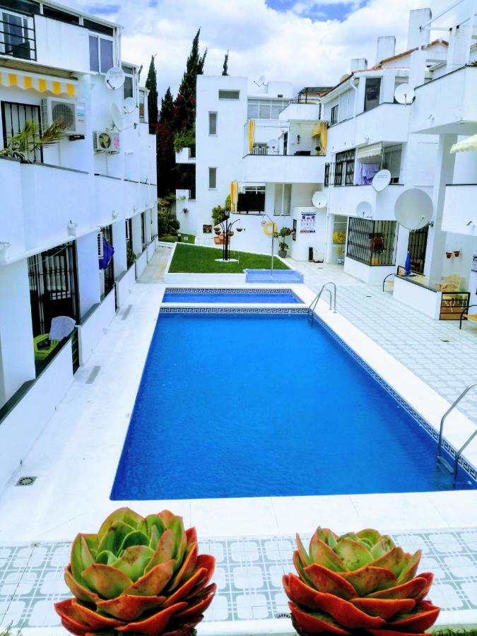 Apartamento Oasis Τορρεμολίνος Εξωτερικό φωτογραφία